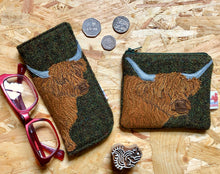 Load image into Gallery viewer, Highland cow coin purse - green Harris Tweed