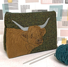Load image into Gallery viewer, Highland Cow project bag