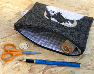 Sheep zip pouch