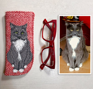 Pet portrait glasses case - made to order
